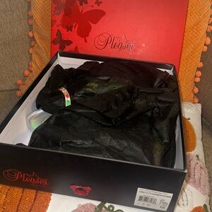 Pleaser heels. Holographic. Unicorn.